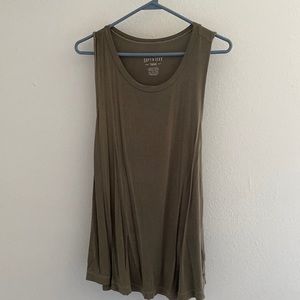Gentle worn muscle tank. American Eagle Soft & Sexy Fabric. Size XL.